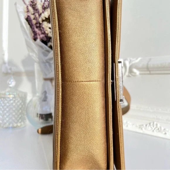 Chanel Medium Boy Metallic Dark Gold Glitter Quilted Women's Bag - Picture 6 of 6